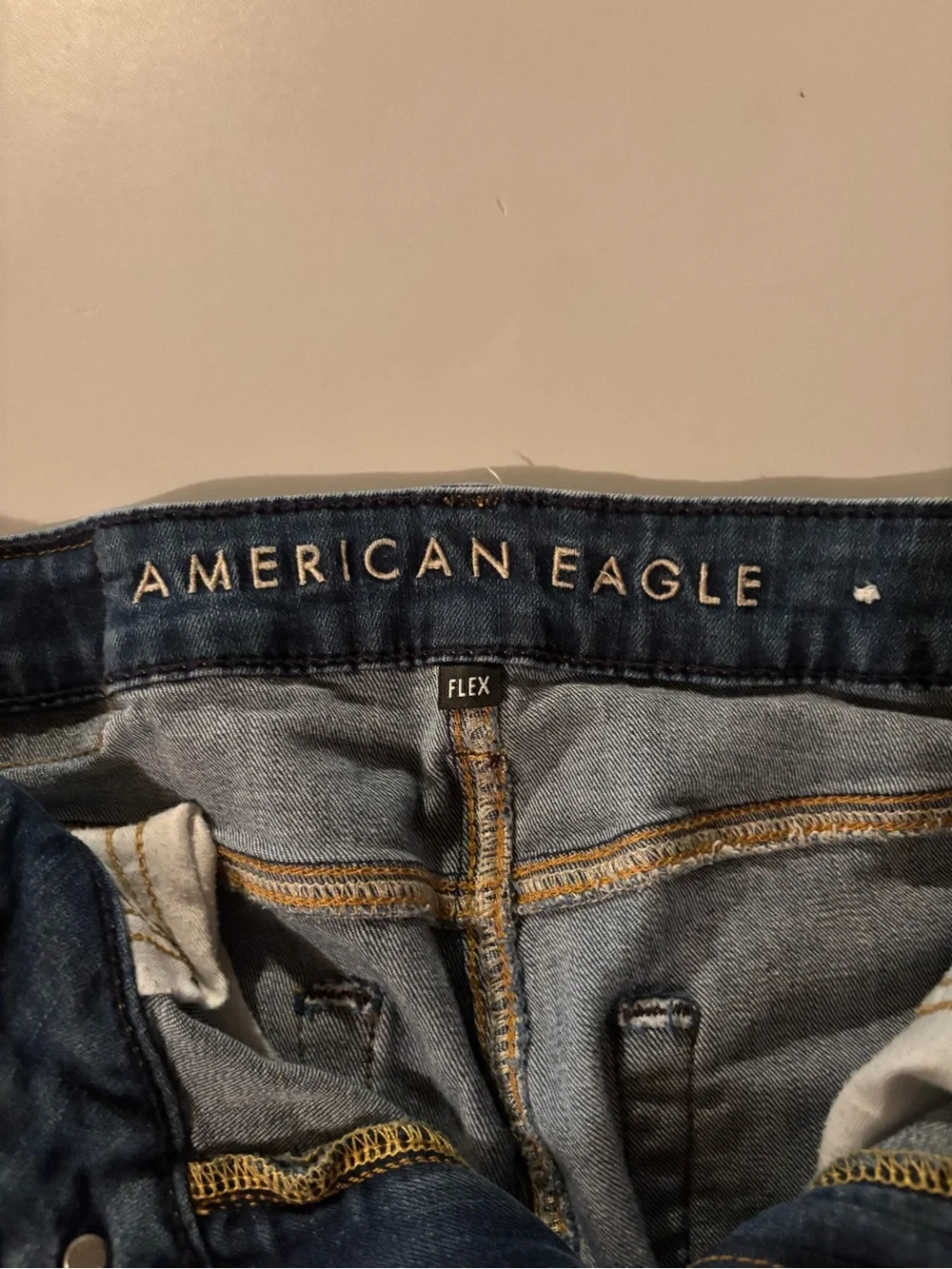 American Eagle Outfitters Men's Bootcut Jeans in Dark Blue Wash